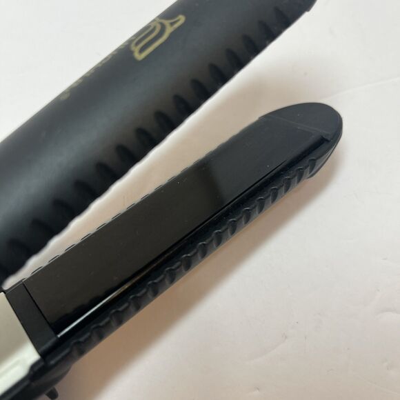 Yuchun Hair Straightener Curler 200 Degree Hot Tool 9 Inch Travel Size Children - Picture 3 of 8